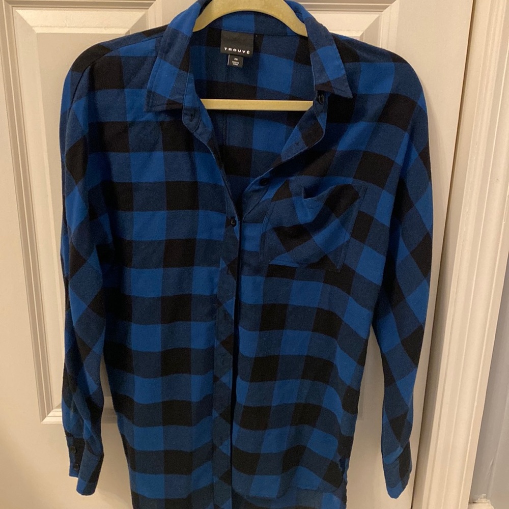 Black and blue oversized flannel button down
